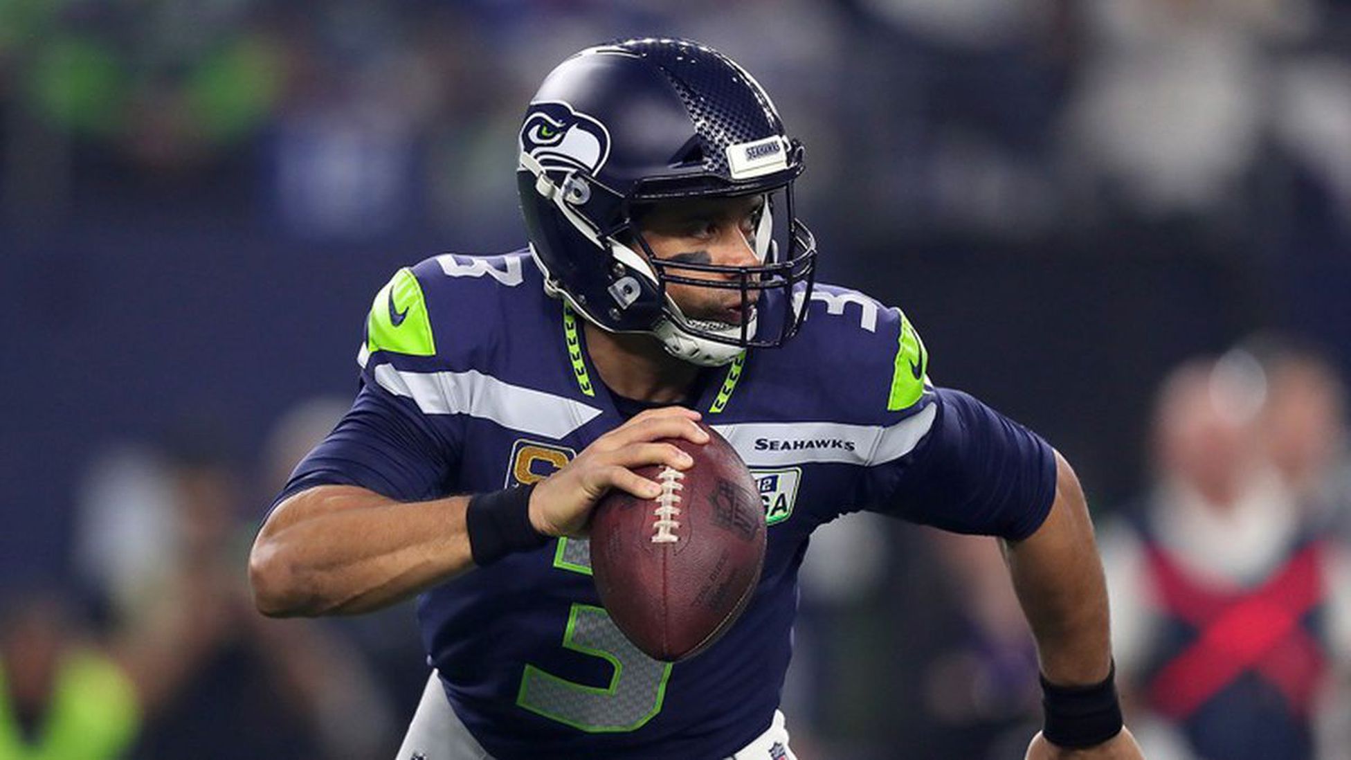 Do NFL teams have their own planes? How do they travel to away games? - AS  USA