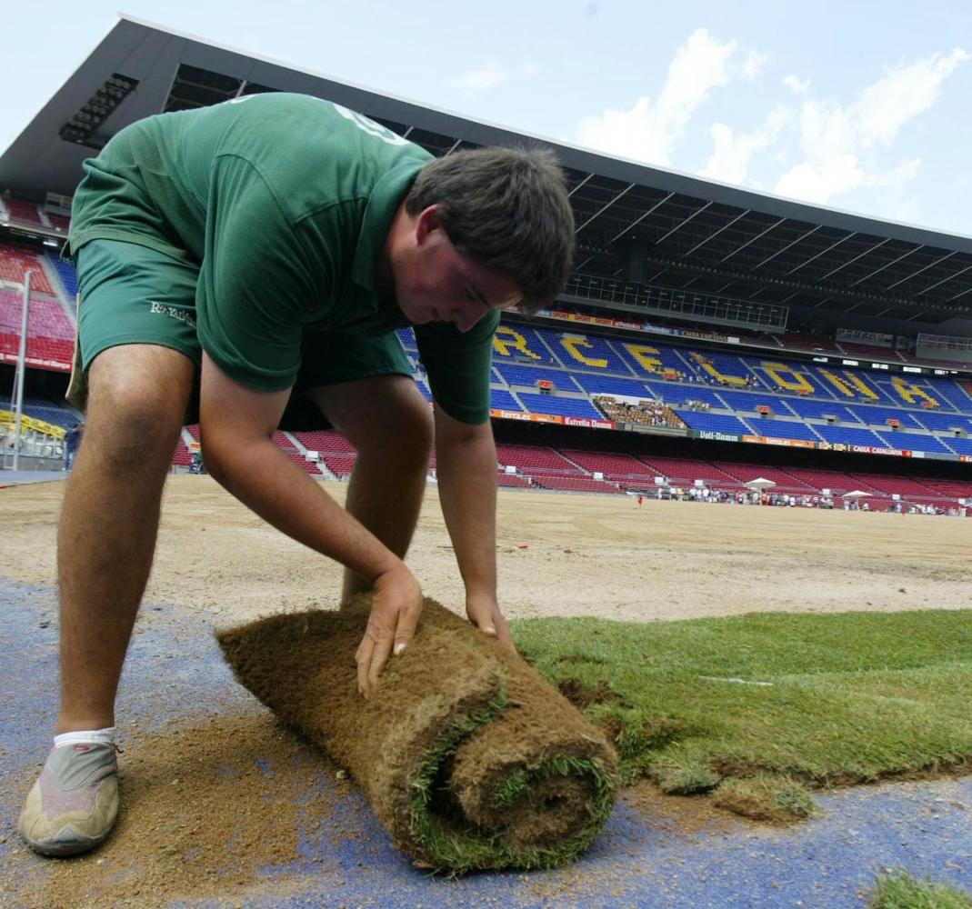 Barcelona to sell diamonds made out of Camp Nou pitch