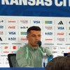 #Deportes | Granit Xhaka, referente de Suiza, habló sobre el sentido abrazo que se dio con el entrenador Murat Yakin, luego de ganarle a Colombia en los penales: 
