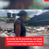 En medio de los escombros esta mujer sobreviviente del terremoto en Chocó, muestra lo que algún día fue su casa y espera que con las ayudas prometidas pueda reconstruir lo que el sismo le quitó en cuestión de minutos y tenga nuevamente un hogar.